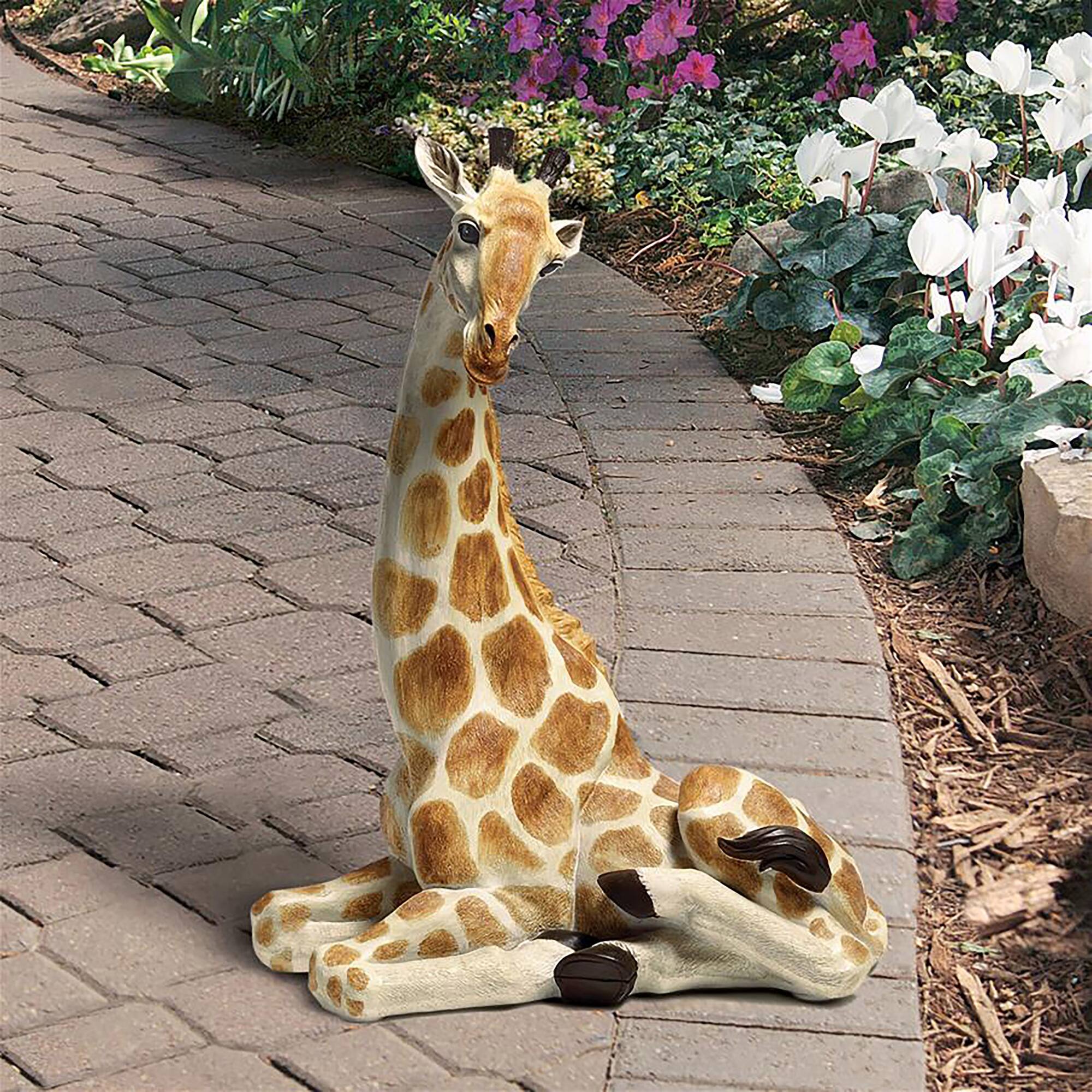 Design Toscano 20.5" Zari The Resting Giraffe Statue